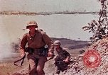 Standbild 3 Bataillon 1 Marines Yasusu Dorf Okinawa Ryukyu Inseln, 1945, aus Sekunde 47 historischem Filmmaterial Videoclip 65675052733
