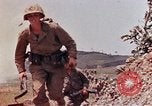 Standbild 3 Bataillon 1 Marines Yasusu Dorf Okinawa Ryukyu Inseln, 1945, aus Sekunde 48 historischem Filmmaterial Videoclip 65675052733