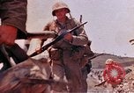 Standbild 3 Bataillon 1 Marines Yasusu Dorf Okinawa Ryukyu Inseln, 1945, aus Sekunde 58 historischem Filmmaterial Videoclip 65675052733