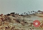 Image 3e bataillon du 7e Régiment de Marines Okinawa îles Ryukyu, 1945, de la seconde 12 séquences d'archives historiques vidéo 65675052735