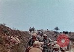Image 3e bataillon du 7e Régiment de Marines Okinawa îles Ryukyu, 1945, de la seconde 36 séquences d'archives historiques vidéo 65675052735