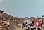 Image 3e bataillon du 7e Régiment de Marines Okinawa îles Ryukyu, 1945, de la seconde 43 séquences d'archives historiques vidéo 65675052735