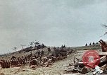 Image 3e bataillon du 7e Régiment de Marines Okinawa îles Ryukyu, 1945, de la seconde 60 séquences d'archives historiques vidéo 65675052735