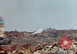 Image 3e bataillon du 7e Régiment de Marines Okinawa îles Ryukyu, 1945, de la seconde 14 séquences d'archives historiques vidéo 65675052736