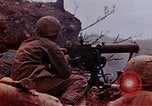 Image 3e bataillon du 7e Régiment de Marines Okinawa îles Ryukyu, 1945, de la seconde 47 séquences d'archives historiques vidéo 65675052736