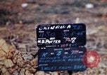 Image 3e bataillon du 7e Régiment de Marines Okinawa îles Ryukyu, 1945, de la seconde 17 séquences d'archives historiques vidéo 65675052737