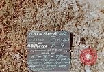 Image 3e bataillon du 7e Régiment de Marines Okinawa îles Ryukyu, 1945, de la seconde 34 séquences d'archives historiques vidéo 65675052737