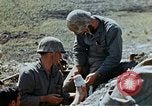 Image 3e bataillon du 7e Régiment de Marines Okinawa îles Ryukyu, 1945, de la seconde 47 séquences d'archives historiques vidéo 65675052737