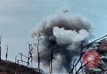 Image explosions Okinawa îles Ryukyu, 1945, de la seconde 13 séquences d'archives historiques vidéo 65675052738