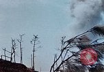 Image explosions Okinawa îles Ryukyu, 1945, de la seconde 25 séquences d'archives historiques vidéo 65675052738