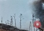 Image explosions Okinawa îles Ryukyu, 1945, de la seconde 60 séquences d'archives historiques vidéo 65675052738