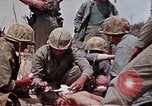 Standbild Marines der B-Company 1rd Battalion 7th Regiment Okinawa Ryukyu Inseln, 1945, aus Sekunde 43 historischem Filmmaterial Videoclip 65675052739