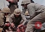 Standbild Marines der B-Company 1rd Battalion 7th Regiment Okinawa Ryukyu Inseln, 1945, aus Sekunde 44 historischem Filmmaterial Videoclip 65675052739