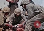 Standbild Marines der B-Company 1rd Battalion 7th Regiment Okinawa Ryukyu Inseln, 1945, aus Sekunde 45 historischem Filmmaterial Videoclip 65675052739