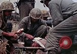 Standbild Marines der B-Company 1rd Battalion 7th Regiment Okinawa Ryukyu Inseln, 1945, aus Sekunde 55 historischem Filmmaterial Videoclip 65675052739