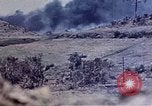Standbild Flammenwerfer Tanks Okinawa Ryukyu Inseln, 1945, aus Sekunde 10 historischem Filmmaterial Videoclip 65675052741