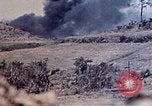 Standbild Flammenwerfer Tanks Okinawa Ryukyu Inseln, 1945, aus Sekunde 19 historischem Filmmaterial Videoclip 65675052741