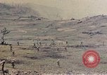 Standbild K Unternehmen 3 Bataillon 1 Marine Regiment Okinawa Ryukyu Inseln, 1945, aus Sekunde 1 historischem Filmmaterial Videoclip 65675052742