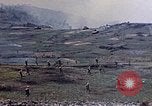 Standbild K Unternehmen 3 Bataillon 1 Marine Regiment Okinawa Ryukyu Inseln, 1945, aus Sekunde 6 historischem Filmmaterial Videoclip 65675052742