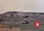 Standbild K Unternehmen 3 Bataillon 1 Marine Regiment Okinawa Ryukyu Inseln, 1945, aus Sekunde 32 historischem Filmmaterial Videoclip 65675052742