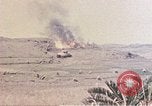 Standbild K Unternehmen 3 Bataillon 1 Marine Regiment Okinawa Ryukyu Inseln, 1945, aus Sekunde 1 historischem Filmmaterial Videoclip 65675052743