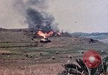 Standbild K Unternehmen 3 Bataillon 1 Marine Regiment Okinawa Ryukyu Inseln, 1945, aus Sekunde 3 historischem Filmmaterial Videoclip 65675052743