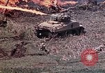 Standbild K Unternehmen 3 Bataillon 1 Marine Regiment Okinawa Ryukyu Inseln, 1945, aus Sekunde 16 historischem Filmmaterial Videoclip 65675052743