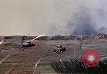 Standbild K Unternehmen 3 Bataillon 1 Marine Regiment Okinawa Ryukyu Inseln, 1945, aus Sekunde 39 historischem Filmmaterial Videoclip 65675052743