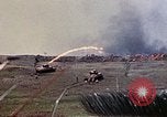 Standbild K Unternehmen 3 Bataillon 1 Marine Regiment Okinawa Ryukyu Inseln, 1945, aus Sekunde 41 historischem Filmmaterial Videoclip 65675052743