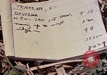 Standbild K Unternehmen 3 Bataillon 1 Marine Regiment Okinawa Ryukyu Inseln, 1945, aus Sekunde 13 historischem Filmmaterial Videoclip 65675052744