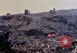 Standbild K Unternehmen 3 Bataillon 1 Marine Regiment Okinawa Ryukyu Inseln, 1945, aus Sekunde 21 historischem Filmmaterial Videoclip 65675052744