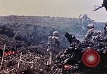 Standbild K Unternehmen 3 Bataillon 1 Marine Regiment Okinawa Ryukyu Inseln, 1945, aus Sekunde 39 historischem Filmmaterial Videoclip 65675052744
