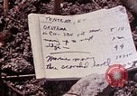 Standbild K Unternehmen 3 Bataillon 1 Marine Regiment Okinawa Ryukyu Inseln, 1945, aus Sekunde 55 historischem Filmmaterial Videoclip 65675052744