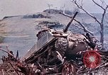 Image K Company 3e bataillon du 1er Régiment de Marines Okinawa îles Ryukyu, 1945, de la seconde 15 séquences d'archives historiques vidéo 65675052745