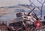Image K Company 3e bataillon du 1er Régiment de Marines Okinawa îles Ryukyu, 1945, de la seconde 17 séquences d'archives historiques vidéo 65675052745