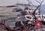 Image K Company 3e bataillon du 1er Régiment de Marines Okinawa îles Ryukyu, 1945, de la seconde 33 séquences d'archives historiques vidéo 65675052745