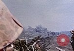 Image K Company 3e bataillon du 1er Régiment de Marines Okinawa îles Ryukyu, 1945, de la seconde 36 séquences d'archives historiques vidéo 65675052746