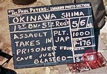 Image 1er bataillon du 5e Régiment de Marines Shima Okinawa îles Ryukyu, 1945, de la seconde 47 séquences d'archives historiques vidéo 65675052748
