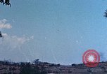 Standbild 3st Battalion 5th Marine Regiment Shima Okinawa Ryukyu Inseln, 1945, aus Sekunde 3 historischem Filmmaterial Videoclip 65675052749