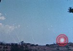 Standbild 3st Battalion 5th Marine Regiment Shima Okinawa Ryukyu Inseln, 1945, aus Sekunde 4 historischem Filmmaterial Videoclip 65675052749