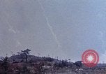 Standbild 3st Battalion 5th Marine Regiment Shima Okinawa Ryukyu Inseln, 1945, aus Sekunde 33 historischem Filmmaterial Videoclip 65675052749