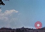 Standbild 3st Battalion 5th Marine Regiment Shima Okinawa Ryukyu Inseln, 1945, aus Sekunde 44 historischem Filmmaterial Videoclip 65675052749