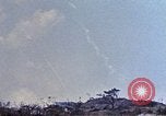 Standbild 3st Battalion 5th Marine Regiment Shima Okinawa Ryukyu Inseln, 1945, aus Sekunde 57 historischem Filmmaterial Videoclip 65675052749