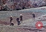 Standbild 3st Battalion 5th Marine Regiment Shima Okinawa Ryukyu Inseln, 1945, aus Sekunde 7 historischem Filmmaterial Videoclip 65675052750