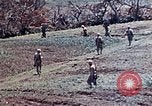 Standbild 3st Battalion 5th Marine Regiment Shima Okinawa Ryukyu Inseln, 1945, aus Sekunde 15 historischem Filmmaterial Videoclip 65675052750