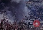 Standbild 3st Battalion 5th Marine Regiment Shima Okinawa Ryukyu Inseln, 1945, aus Sekunde 49 historischem Filmmaterial Videoclip 65675052750