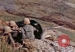 Image 3e Bataillon 5e Régiment de Marines Shima Okinawa îles Ryukyu, 1945, de la seconde 17 séquences d'archives historiques vidéo 65675052751