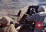 Image 3e Bataillon 5e Régiment de Marines Shima Okinawa îles Ryukyu, 1945, de la seconde 56 séquences d'archives historiques vidéo 65675052751