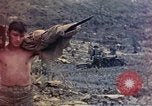 Standbild Vereinigten Staaten Marines Shuri Okinawa Ryukyu Inseln, 1945, aus Sekunde 8 historischem Filmmaterial Videoclip 65675052768