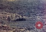 Standbild Vereinigten Staaten Marines Shuri Okinawa Ryukyu Inseln, 1945, aus Sekunde 13 historischem Filmmaterial Videoclip 65675052768